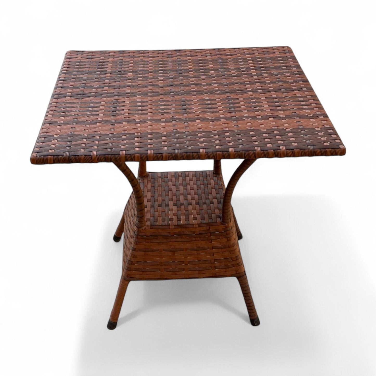 Studio Set – Elegant Outdoor Dining for Four