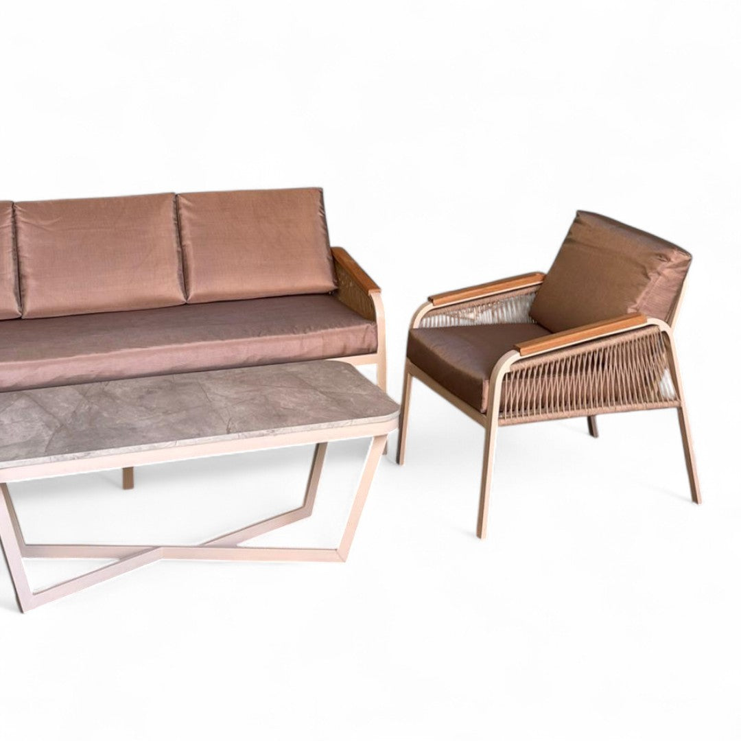 طقم سيليا – فخامة وراحة في كل تفصيلة