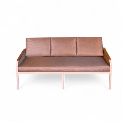 طقم سيليا – فخامة وراحة في كل تفصيلة