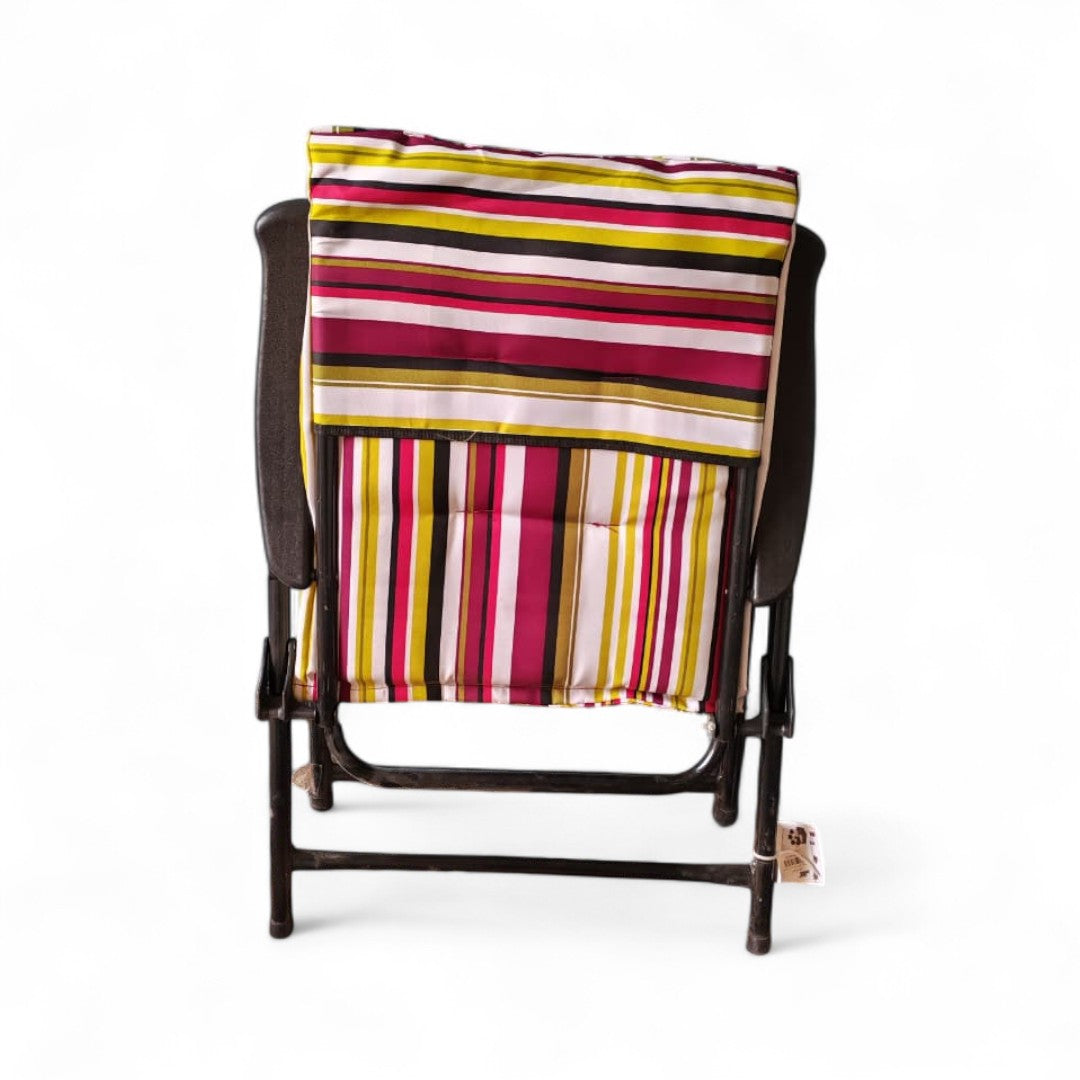 كرسي ريلاكس سترايب القابل للطي – ألوان مبهجة… راحة في كل مكان