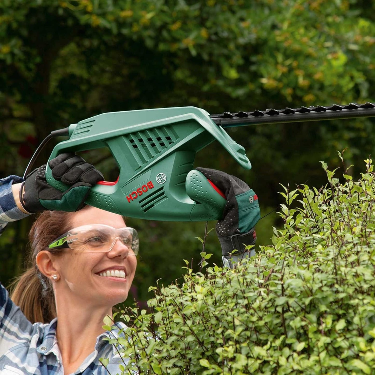 مقص سياج الشجر الكهربائي Bosch EasyHedgeCut 45