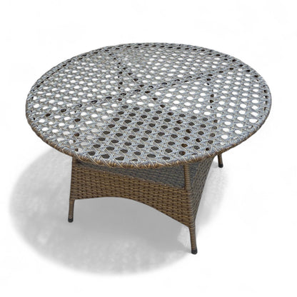 Riva Set – Classic Rattan Outdoor Dining Set