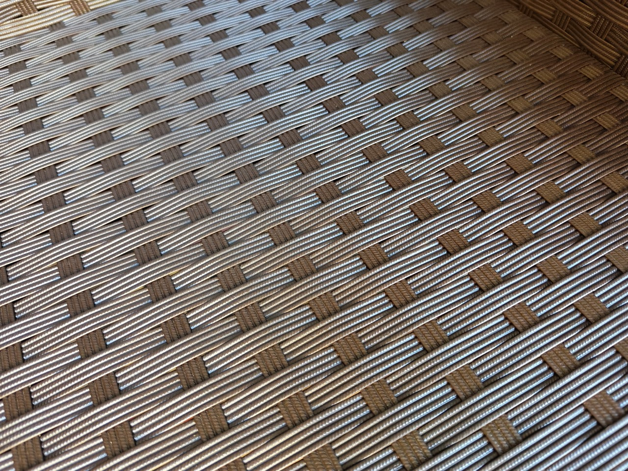 طقم سفرة استوديو - أكل في الهوا بطابع أنيق