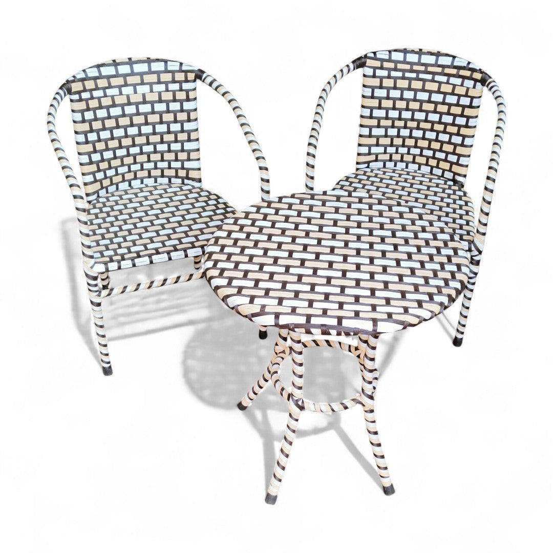 Mini Bistro  – Compact Outdoor Elegance