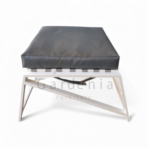 Livano Chair – Outdoor Relaxation Redefined