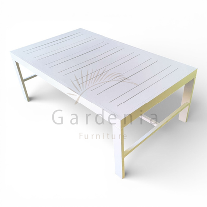 ترابيزة بيور لاين – بساطة عصرية بخامة عملية