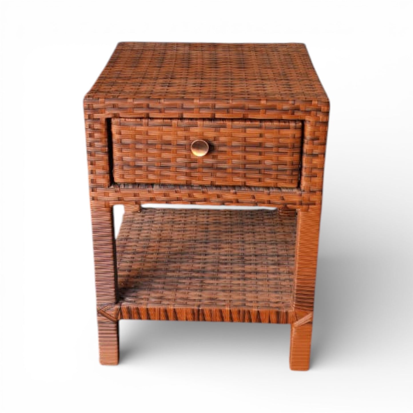 كومودينو إيكيا - أناقة مستوحاة من الطبيعة بخامة رتان صناعي مجدول يدويًا