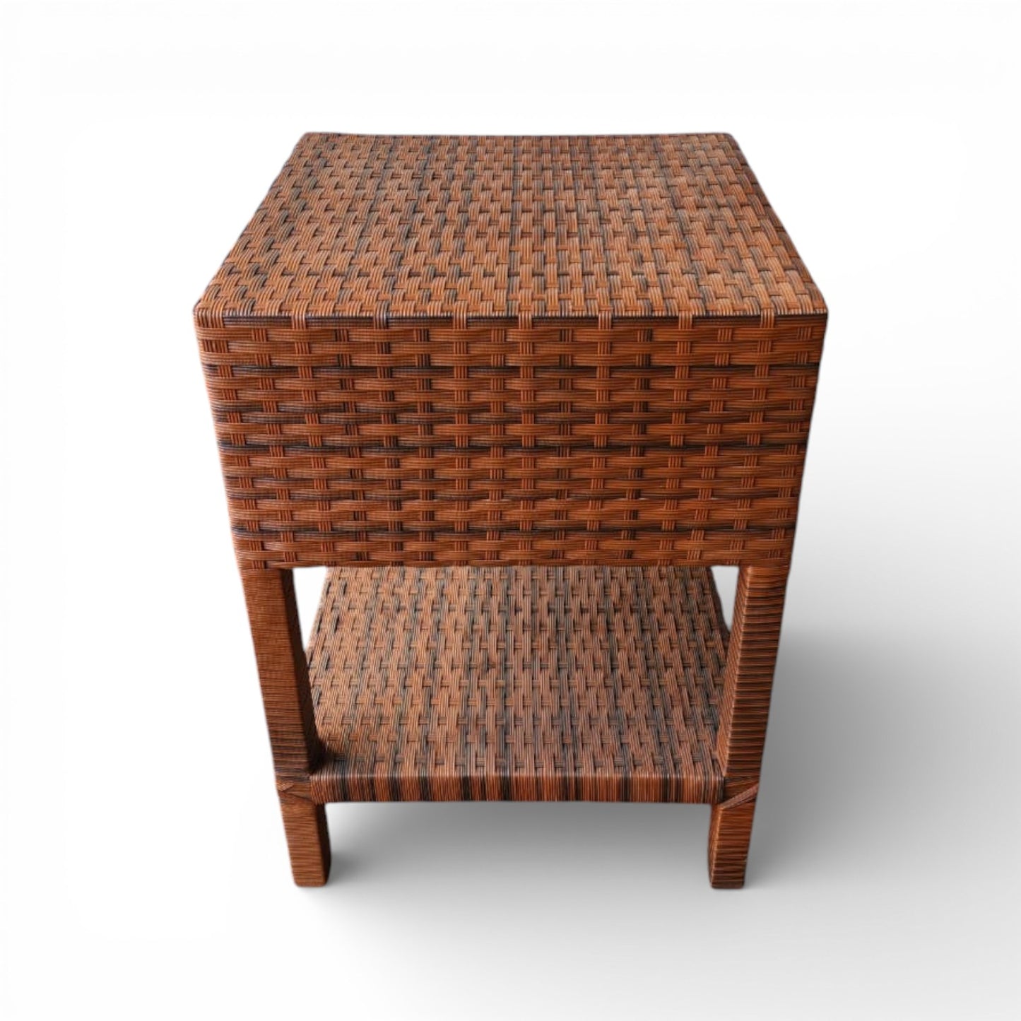 كومودينو إيكيا - أناقة مستوحاة من الطبيعة بخامة رتان صناعي مجدول يدويًا